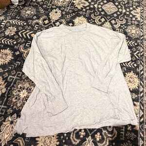 Aerie long sleeve boyfriend tee grey